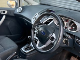 /photos/12005/8b2a6707-96fa-7866-069a-05d7175db6a8_i320x240.jpg